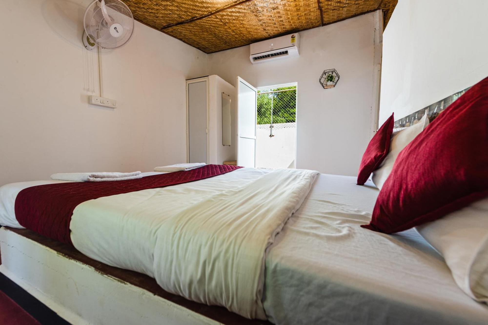 Hotel La Paulo'S Near Beach Resort มอร์จิม ภายนอก รูปภาพ