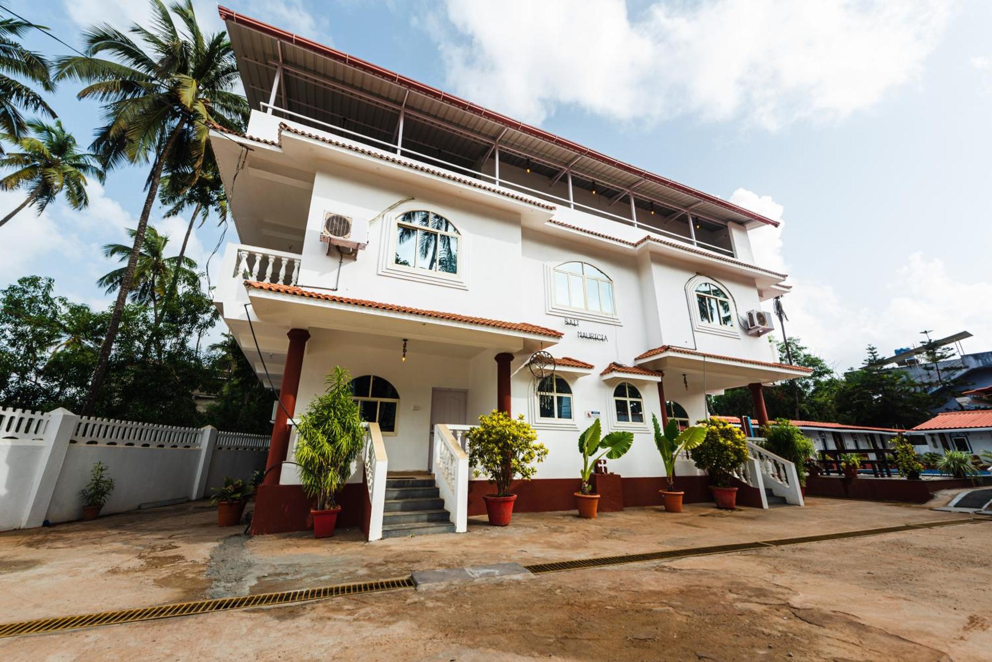 Hotel La Paulo'S Near Beach Resort มอร์จิม ภายนอก รูปภาพ